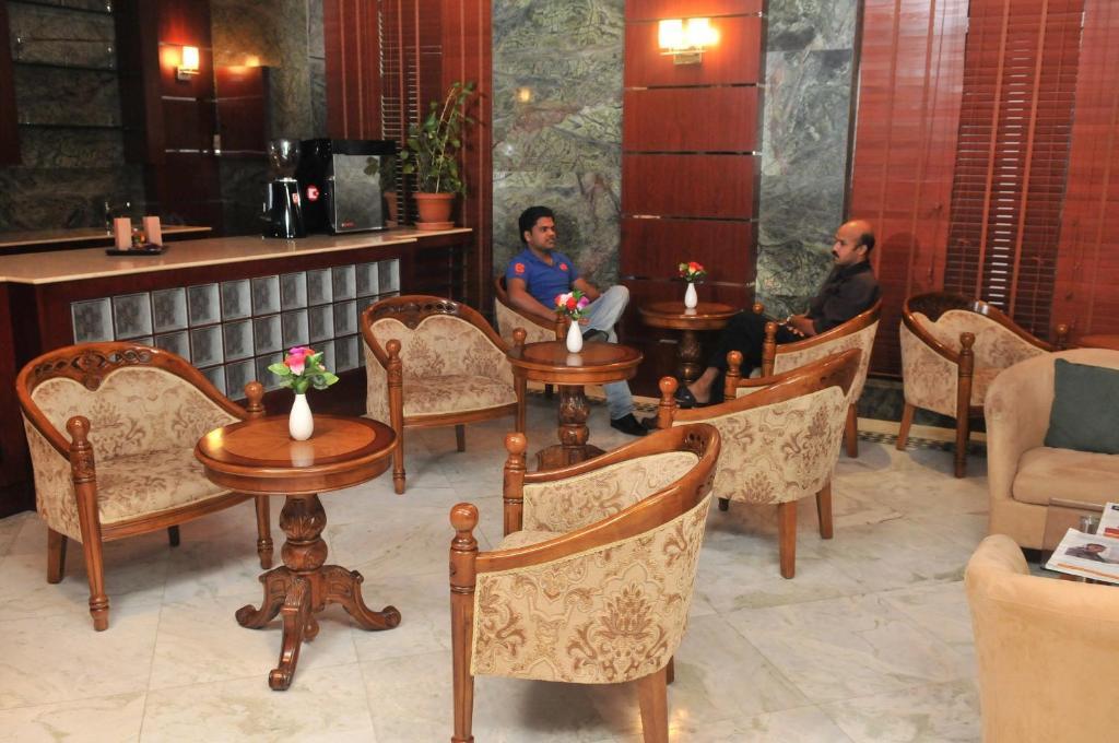 Hotel Johny International